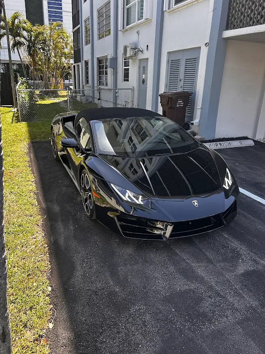 mph club | Exotic Car Rental Miami Gardens Picture 2