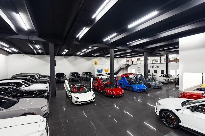 mph club | Exotic Car Rental Miami Gardens Picture 1