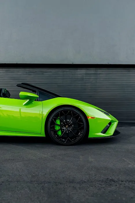 mph club | Exotic Car Rental Miami Gardens Picture 10