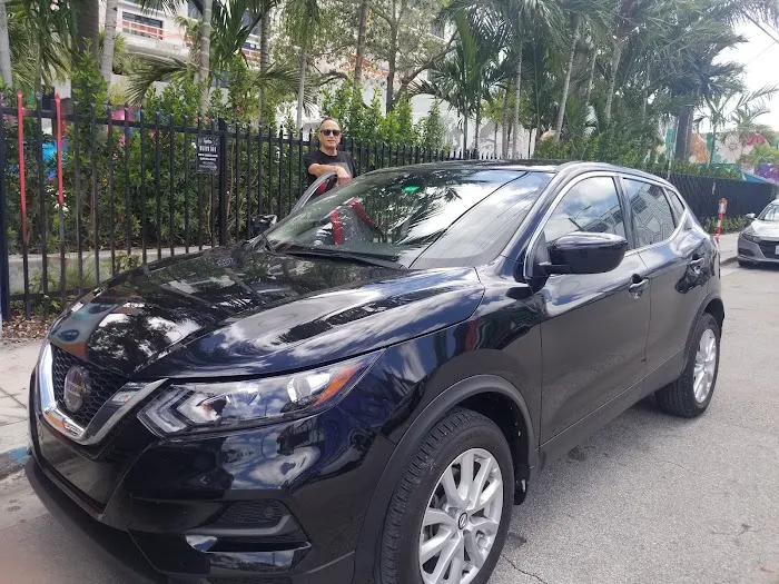 Via Rent a Car Miami Picture 5