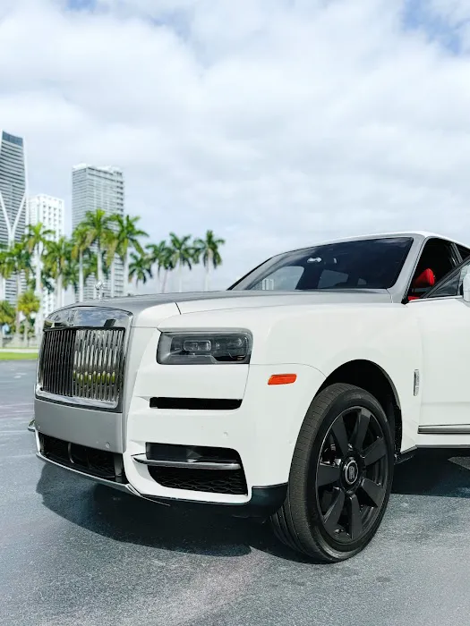 LIV Exotic Rentals Picture 5