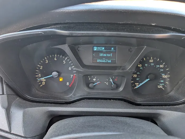 Priceless Car Rental Picture 8