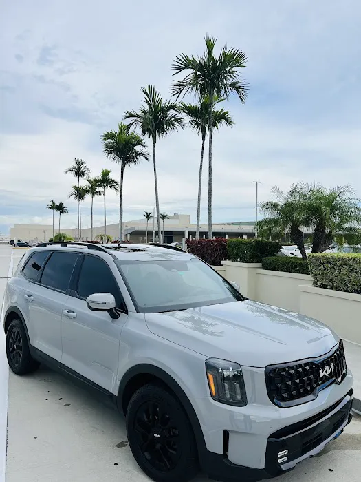 TB FLORIDA CAR RENTAL Picture 6