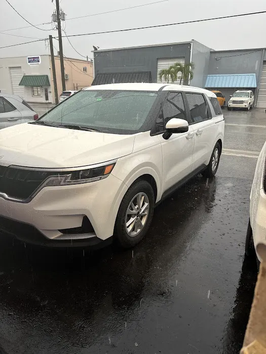 TB FLORIDA CAR RENTAL Picture 9