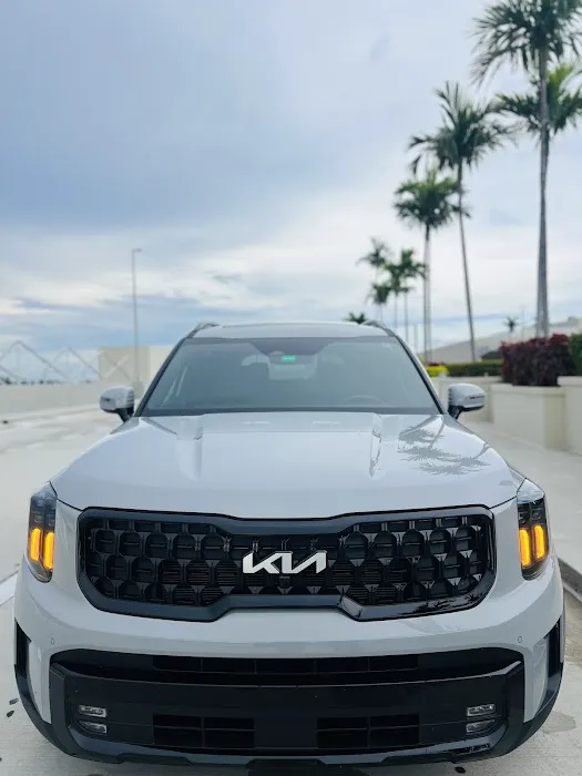 TB FLORIDA CAR RENTAL Picture 7