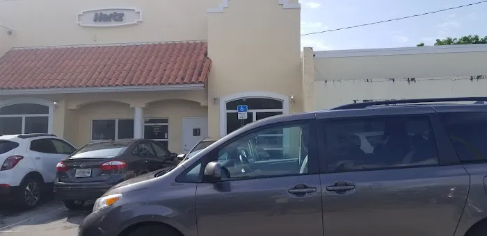 Hertz Car Rental - Coral Gables - S Dixie Highway Picture 4
