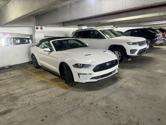 Enterprise Rent-A-Car Picture 8