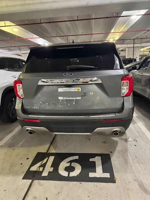 Thrifty Car Rental - Miami International Airport Picture 10