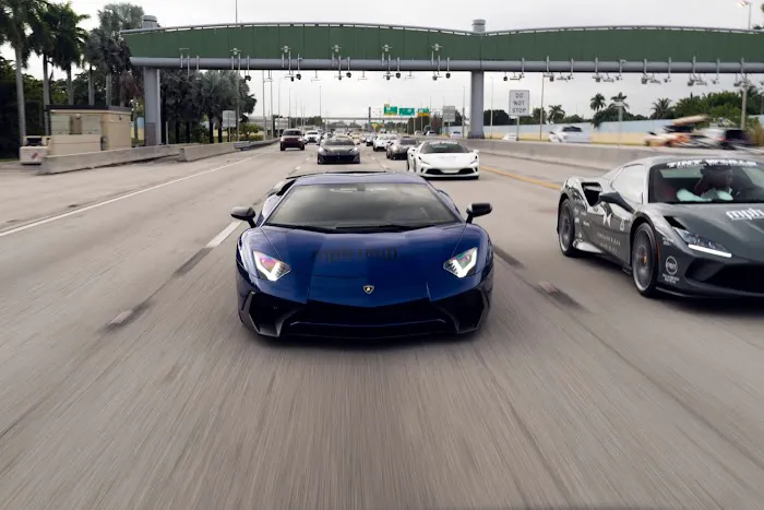 mph club | Exotic Car Rental North Miami Beach Picture 10