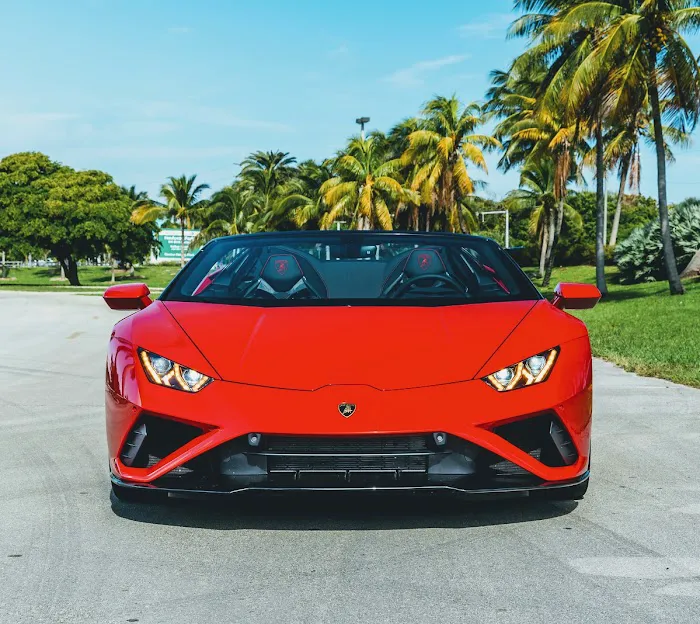 Car Cruiser - Luxury Car Rentals Picture 9