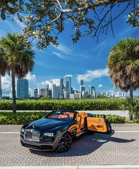 Luxury Miami Car Rentals Picture 3