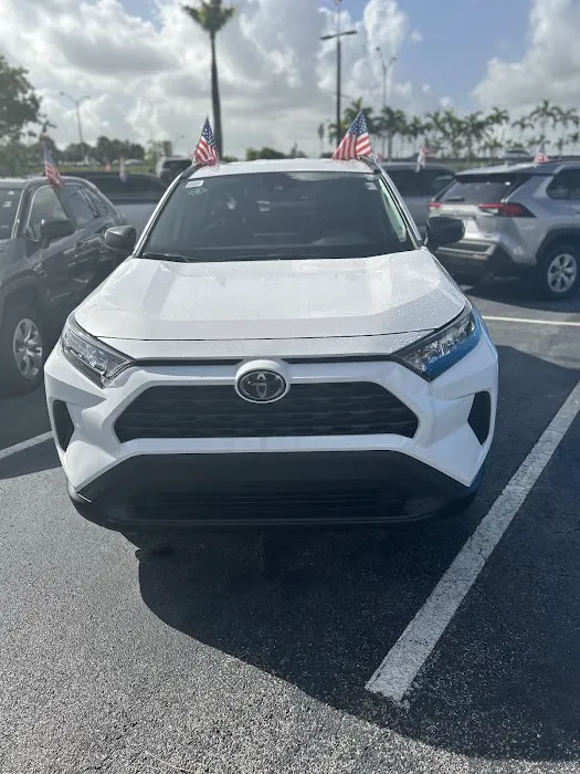 Rent a Toyota Picture 5