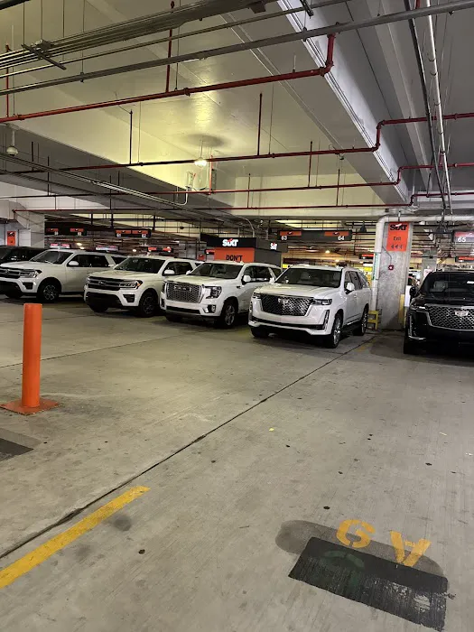 SIXT Rent A Car Miami Airport Picture 7