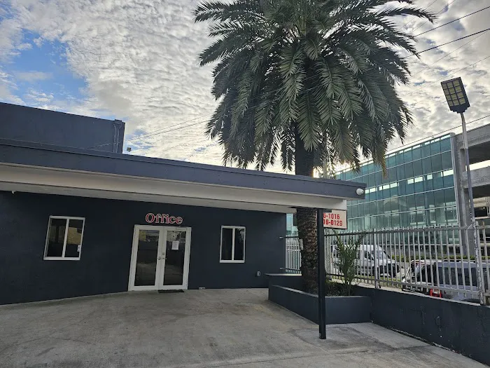 AMERICA CAR RENTAL MIAMI AIRPORT Picture 4
