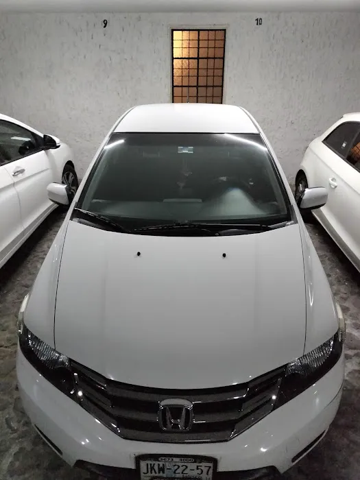Victory Rent A Car Picture 8