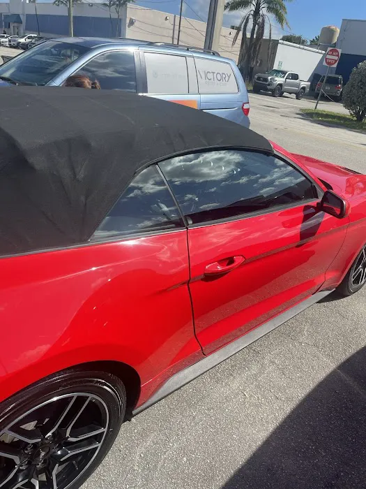 Victory Rent A Car Picture 7