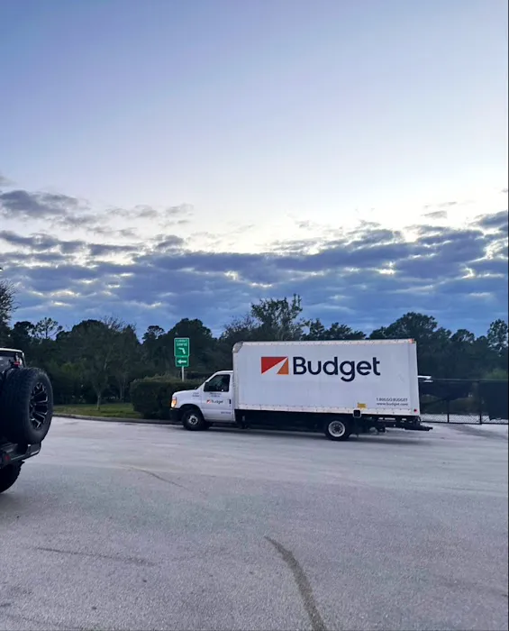 Budget Car Rental Picture 2