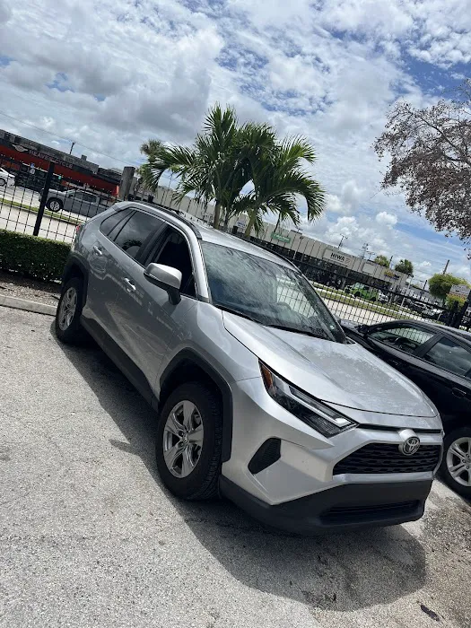 Enterprise Rent-A-Car Picture 4