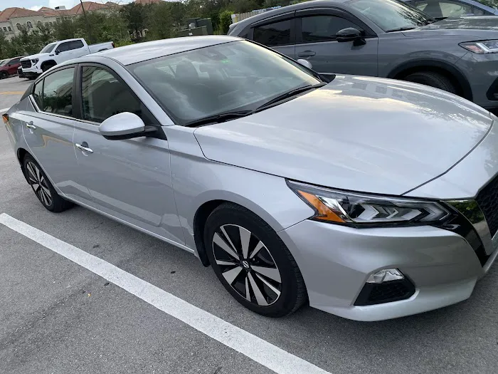 JSPE VIP Rent a Car - Miami Picture 4