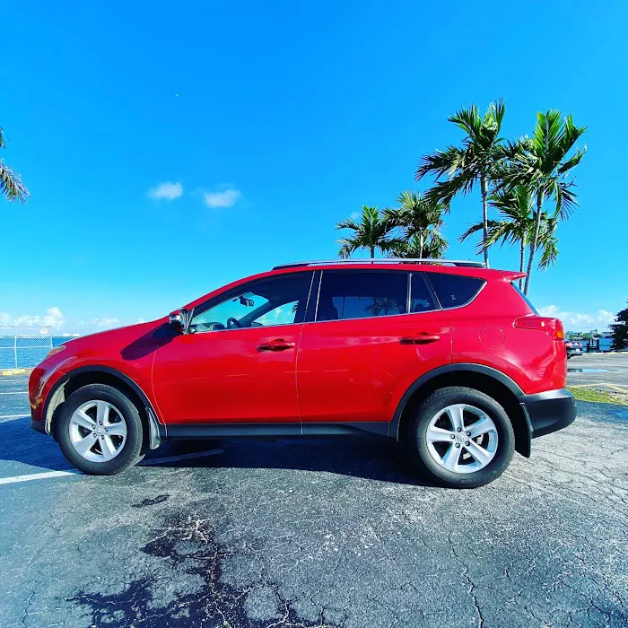 Renta de carros miami Picture 4