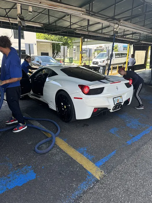 Exotic Rides Of Miami Picture 8