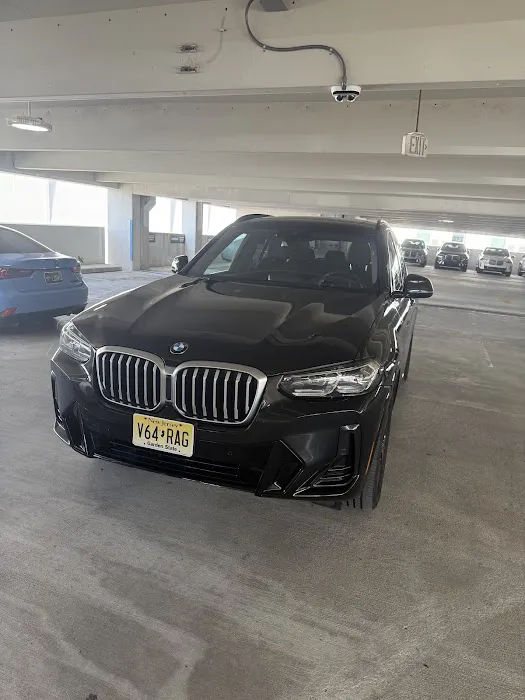 SIXT Rent A Car Miami Dadeland Mall Picture 2