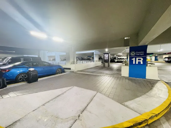 Ideal Rent a Car Picture 6