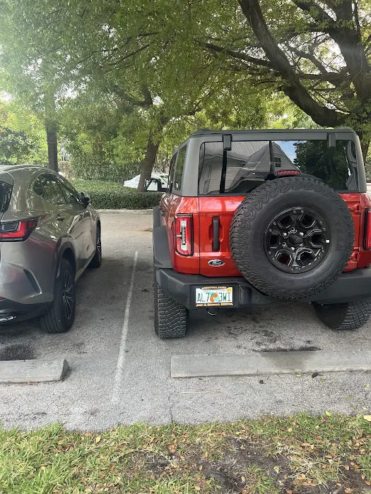 BEXT USA Miami Branch - Premium Jeep & Bronco's Rental Picture 10