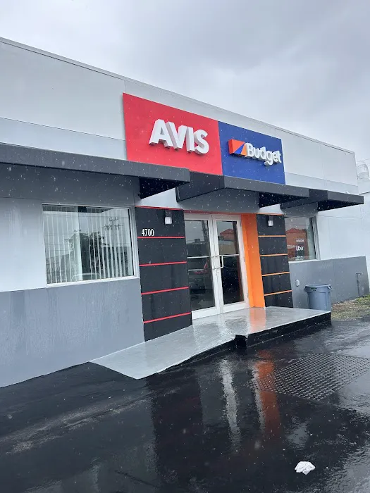 Avis Car Rental Picture 2