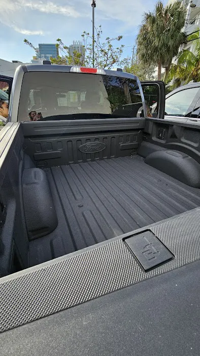 Avis Car Rental Picture 5