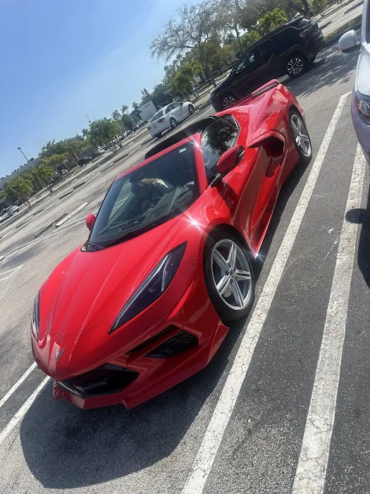 G.M. Luxe - Car Rental - Miami Beach Location Picture 2