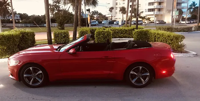 Hertz Car Rental Picture 9