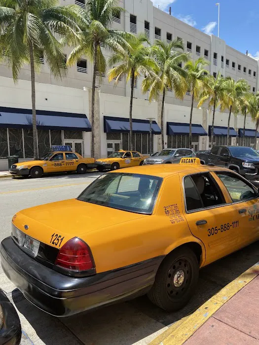 Hertz Car Rental Picture 10