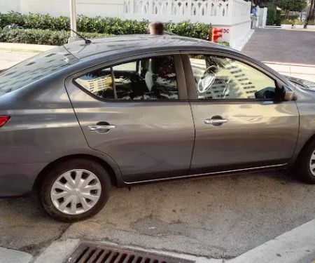 Hertz Car Rental - Miami Beach - Collins Avenue