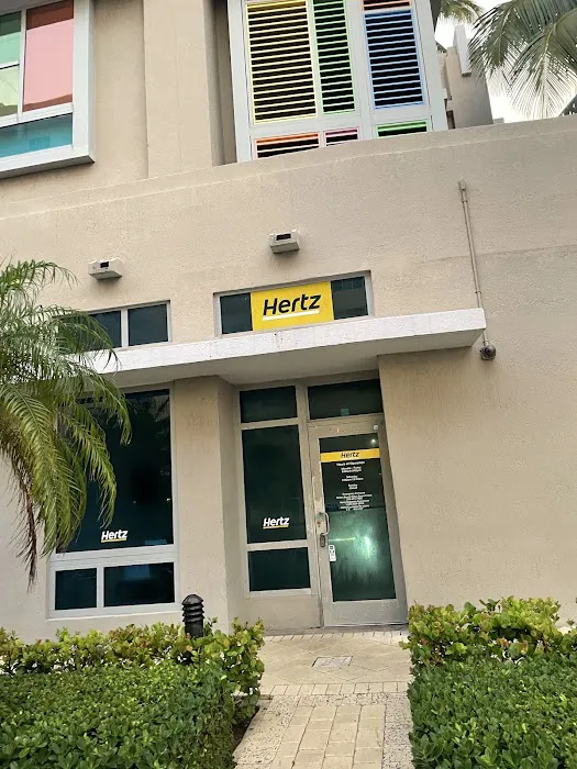 Hertz Car Rental - Miami Beach - Collins Avenue Picture 2