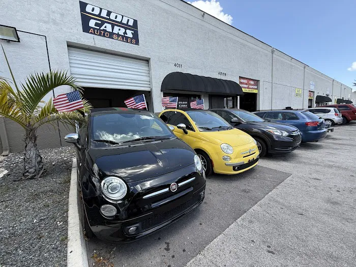 In And Out Car Rental Picture 2