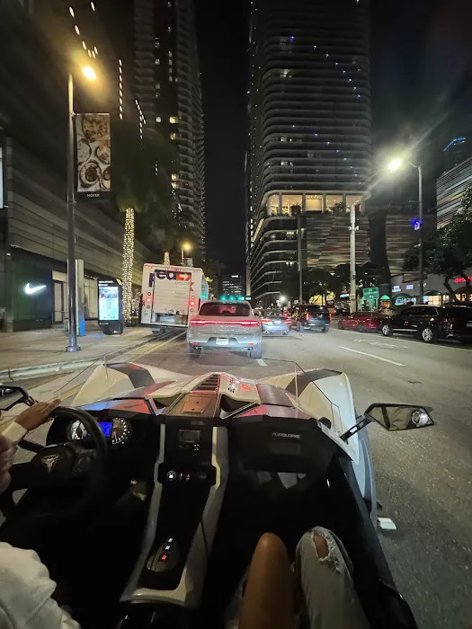 VHW&S Slingshot Rentals Picture 9