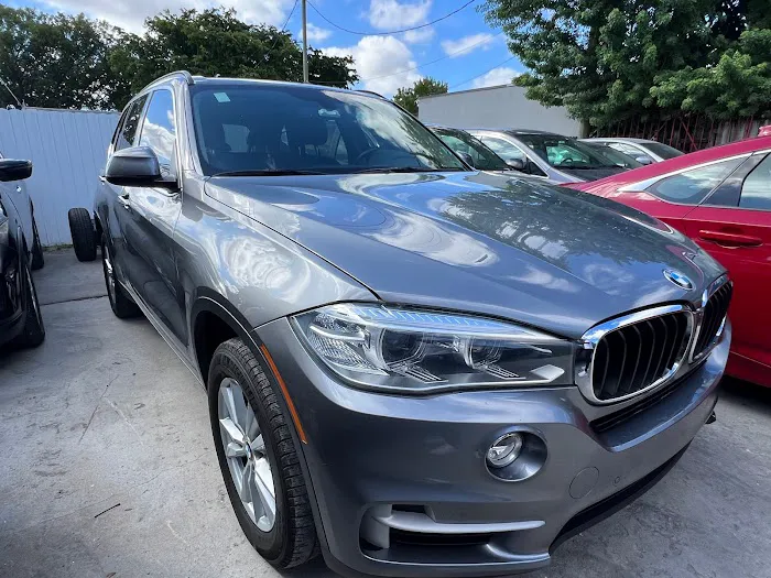 Autos Miami rental Picture 2