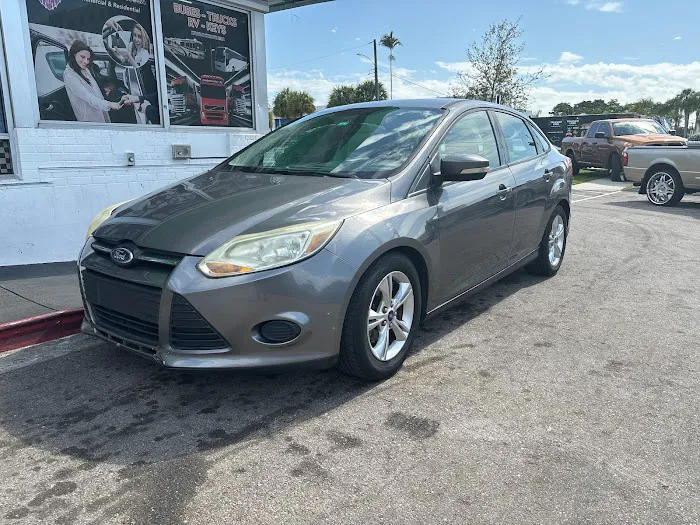 Easy car rentals Picture 9