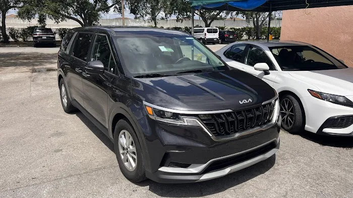 Avis Car Rental Picture 7