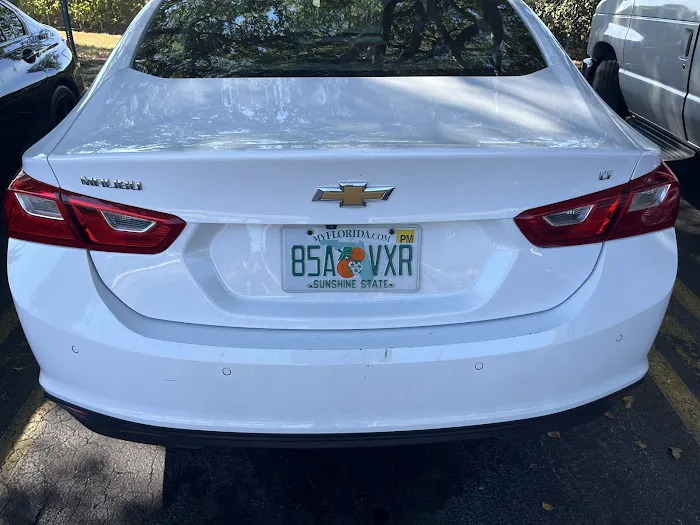 Avis Car Rental Picture 5