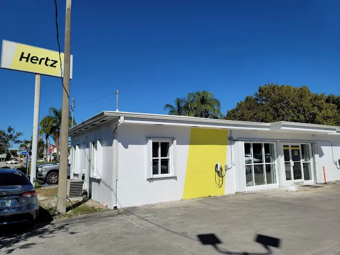 Hertz Car Rental - Miami - South Dixie Highway Picture 7