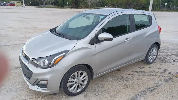 Hertz Car Rental - Miami - South Dixie Highway Picture 8