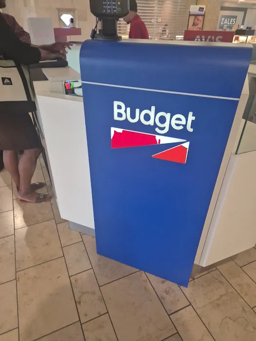 Budget Car Rental Picture 6