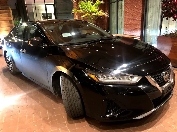 Signature Rent A Car Picture 8