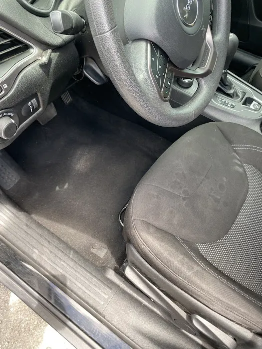 Hertz Car Rental - Hollywood - Pembroke Road Picture 8