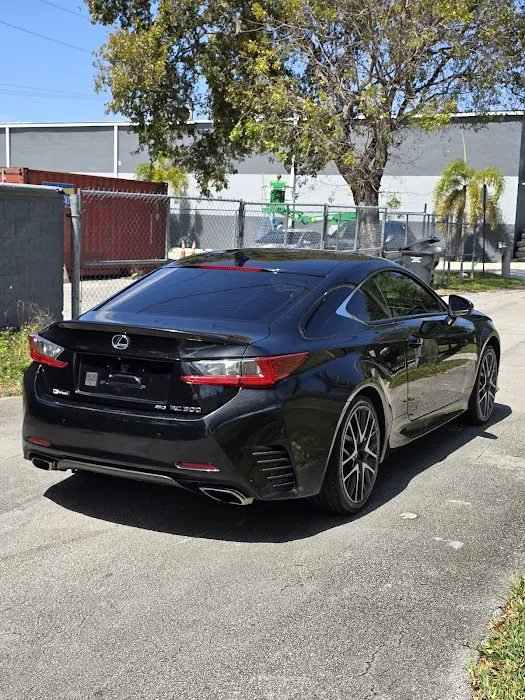 Avis Car Rental Picture 10
