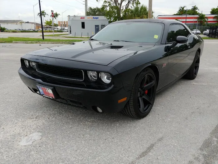 Avis Car Rental Picture 8