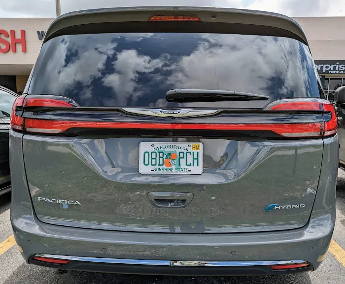 Enterprise Rent-A-Car Picture 9
