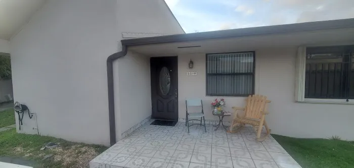 Cars4Go Car Rental in Miami Picture 6